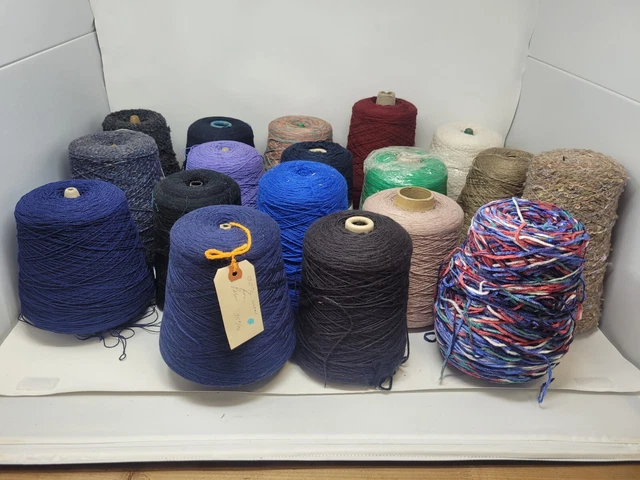 Lote mixto de máquinas de tejer vintage conos de hilo varias fibras y colores