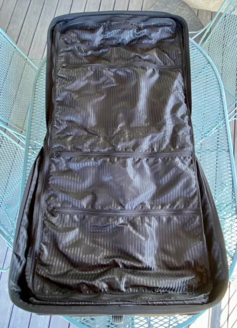 TUMI Black Alpha Garment Bag 2233D3 Extended Trip Rolling Wardrobe Balistic NICE 5