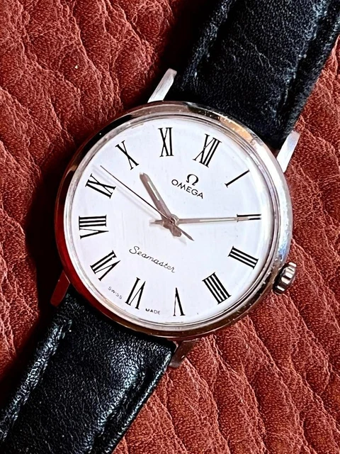 Montre Secteur SNL 450 Chrono Mouvement Suisse - Cadran Argent, Fabriquée En Suisse, Neuf étiqueté