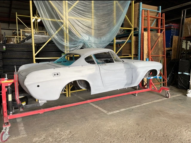 Volvo: 1800