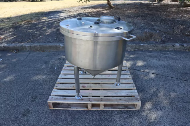 Stainless Steel Tank Floor Hopper - 200L