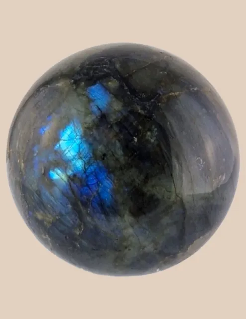 Labradorite Sphère  qualité A de  480gr