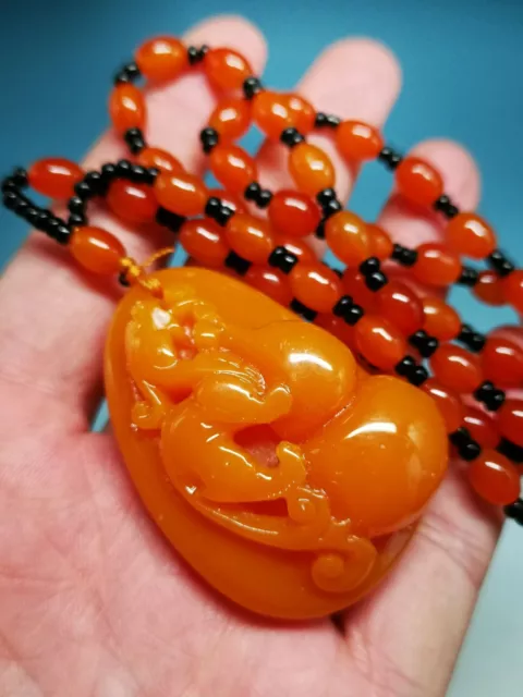 Yellow Beeswax Hand carved animal gourd Sweater Chain Amulet Neacklace C70