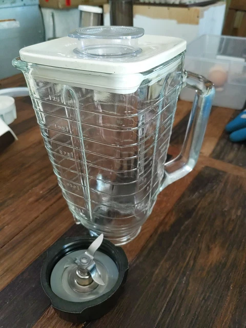 Oster Vintage Replacement 5 cup Glass Blender Jar Carafe Square Top W Blade Seal