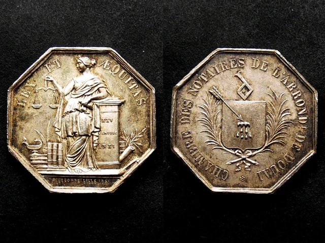Jeton Chambre de Notaires de l'Arrt. de Douai. 1851. Argent. Réf:(Lerouge) 120