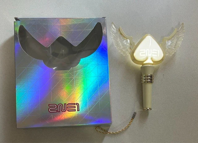 2NE1 2012 NEW EVOLUTION 公式 ペンライト（2NE1公式ペンライト
