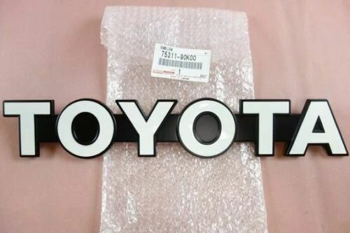 TOYOTA Parts Land Cruiser FJ60 Front Grille Emblem OEM Japan 1985-1987 Genuine