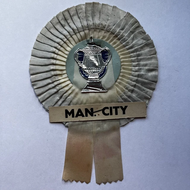 Rosette Vintage Southampton Football – Années 1960 – Objet De Collection Fan