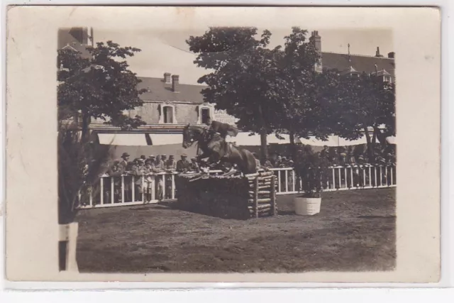 CHATEAUDUN : carte photo du concours hippique en 1924 - très bon état