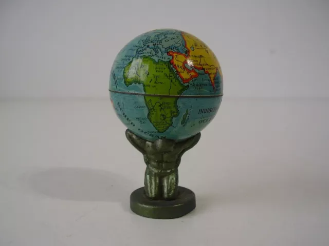 Antiker seltener kleiner Globus als Bleistiftspitzer Blech vor 1945