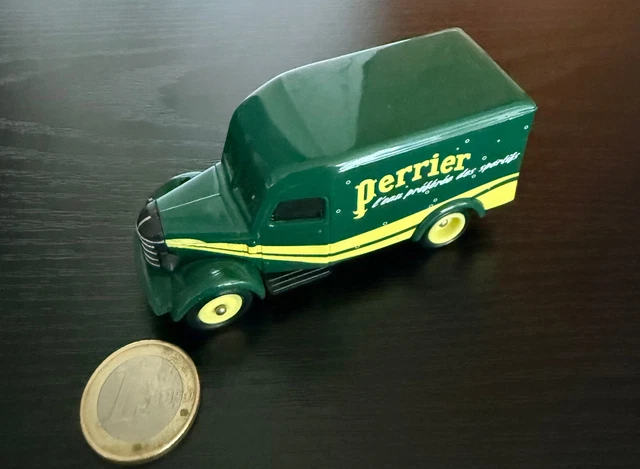 Camion Miniature Bedford Michelin Corgi - Édition Publicitaire 1956, Occasion