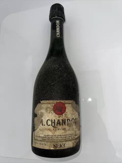 M. Chandon Extra Dry Sekt 1970er ungeöffnet Moet & Chandon