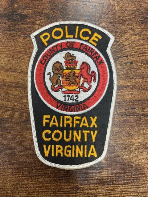 Vintage Fairfax County VA Virginia 5 7/8” Police Patch 1742 Obsolete 2