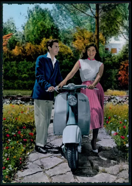 Motorcycle vespa scooter Lambretta Pinup Pin up love romance 1950s postcard a5