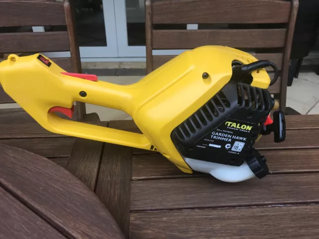 Talon Golden Hawk lawn trimmer 25cc petrol model