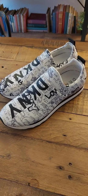 dkny trainers size 5