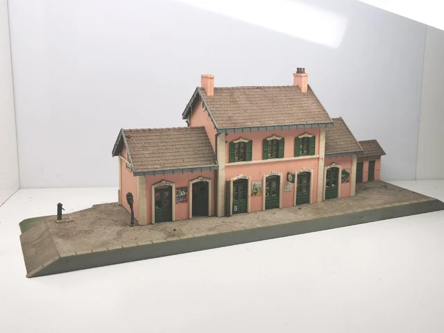 Y1089 JOUEF 1014 maquette train Ho 1:87 usine moderne cheminée brique Y1089 JOUEF 1014 maquette train Ho 1:87 usine moderne cheminée brique