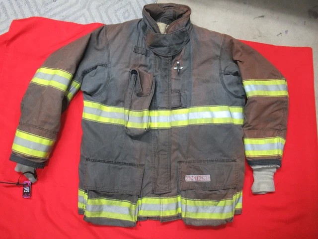 MFG 2014 GLOBE GXTREME 46 x 32 Firefighter Turnout Bunker JACKET FIRE COAT BLACK