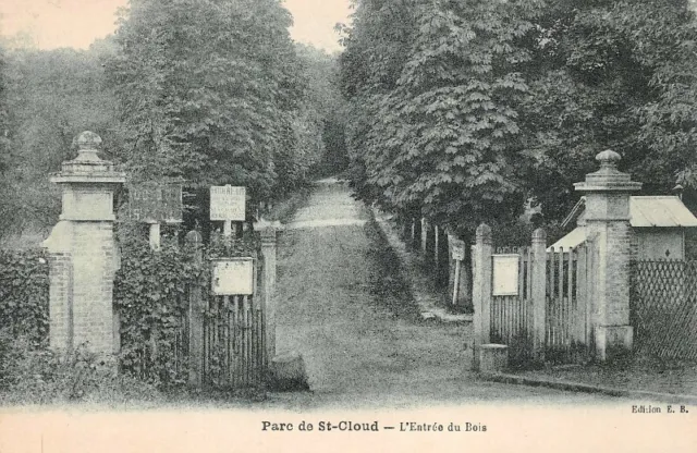 Parc St-Cloud - l'entrée du bois