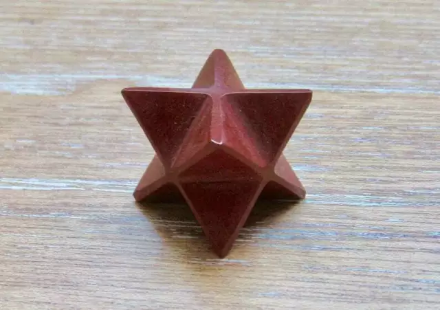 Red Jasper Merkaba Star Point Stone Healing Natural Reiki Energy Gemstone 2