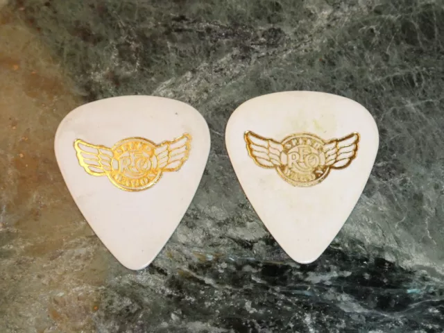 Reo Speedwagon Kevin Cronin concert tour Guitar Pick Set Lot of 2 used