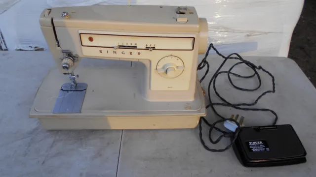 Máquina de coser eléctrica Singer