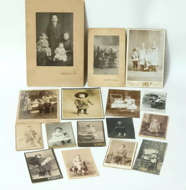 15 alte Kinder Fotos Bilder Spielzeug Puppe Teddy Pappfotos CDV Kabinettfotos