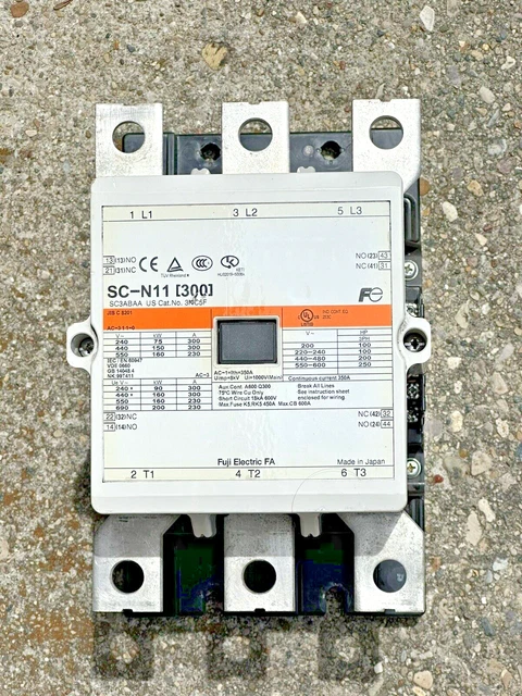 Fuji Electric SC-N11 [300] Magnetic Contactor 100-127v Coil & 2 Aux Qty: 1 Unit