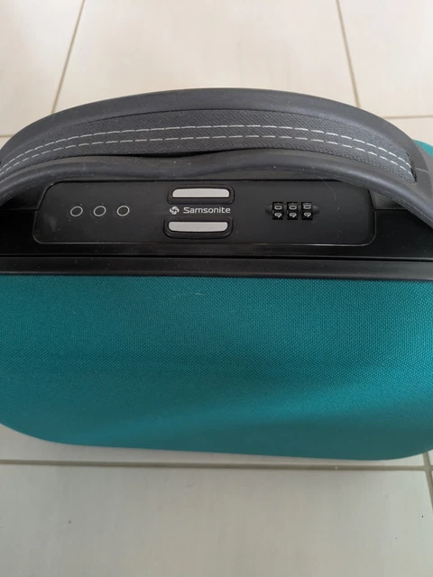 Valise rigide soute Samsonite taille M à code (*3) – solide