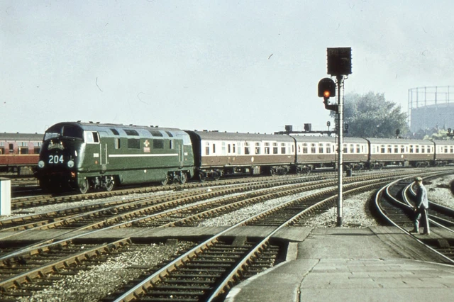 35MM RAILWAY SLIDE: COLOUR-RAIL: DE 209: CLASS 42: D809 CENTAUR £2.00 ...