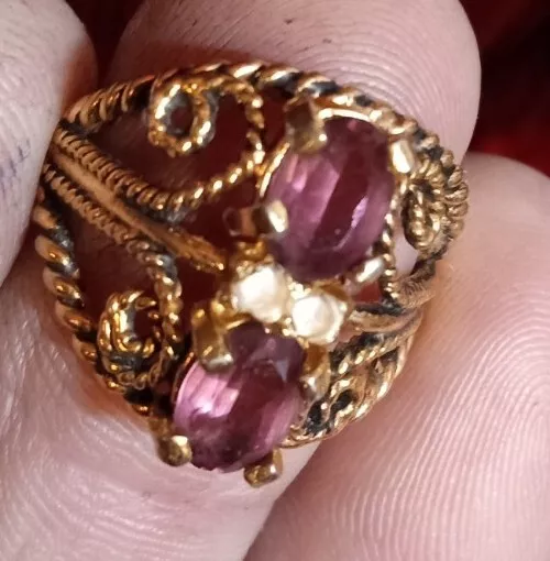 Vintage Karatclad 18k Gold HGE Espo Purple Rhinestone Ring Size 6 6.5 Beautiful