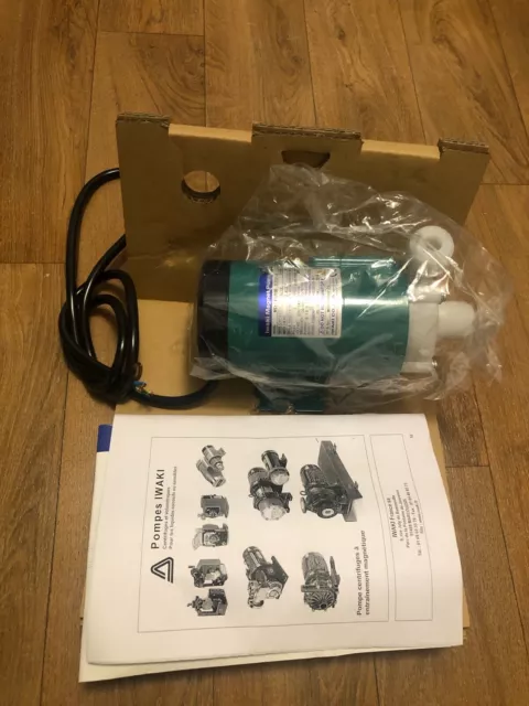 POMPE magnétique IWAKI MD-15RM-230GS NEUVE POMPE magnétique IWAKI MD-15RM-230GS NEUVE