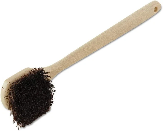 Boardwalk BWK4120 20 in. Palmyra Bristle Plastic Handle Utility Brush - Tan