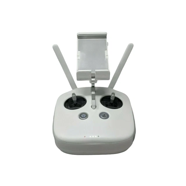Phantom 4 best sale remote not charging