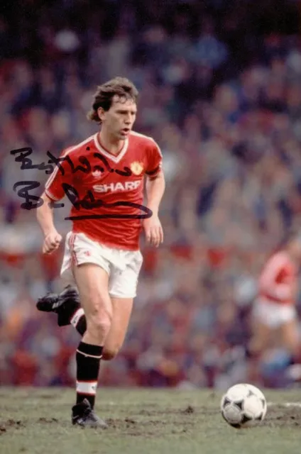 Bryan Robson Signed 6x4 Photo Manchester United England Genuine Autograph + COA