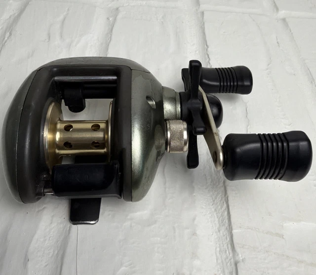 shimano bantam curado sf cu200bsf SHIMANO CURADO BANTAM CU-200BSF Right Handed Reel Bait Finesse System  $150.00
