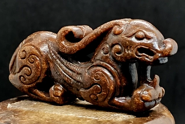 Antique Hand Carved Old Hetian Jade Dragon Sculpture