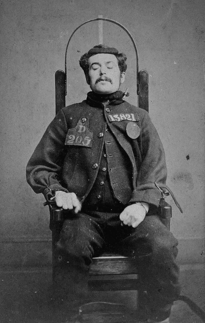 Antique Electric Chair Photo 1776b Oddleys Strange & Bizarre 2