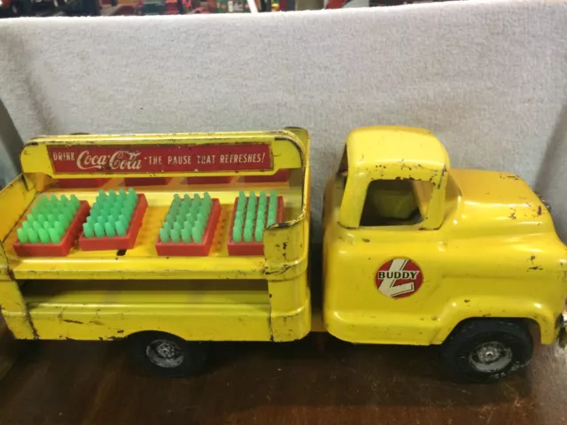 Vintage 1950’s Buddy L GMC 550 Pressed Steel Coca-Cola Coke Truck w/cases
