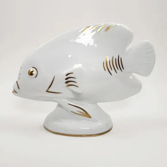 Vintage Porcelain Hungarian Hollohaza Hand-Painted Tang Fish