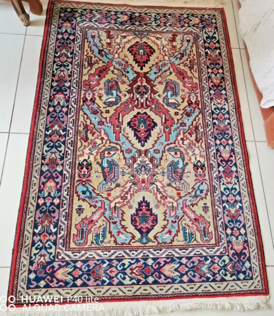 tapis fait main en laine du Pakistan larg 102 x long 170 cm