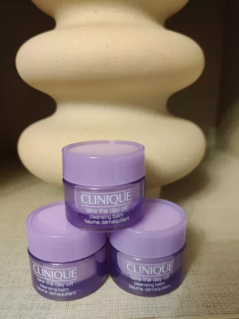 3 X Clinique Take The Day Off Cleansing Balm Travel Size 15ml. 3 X 15ML = 45ML.