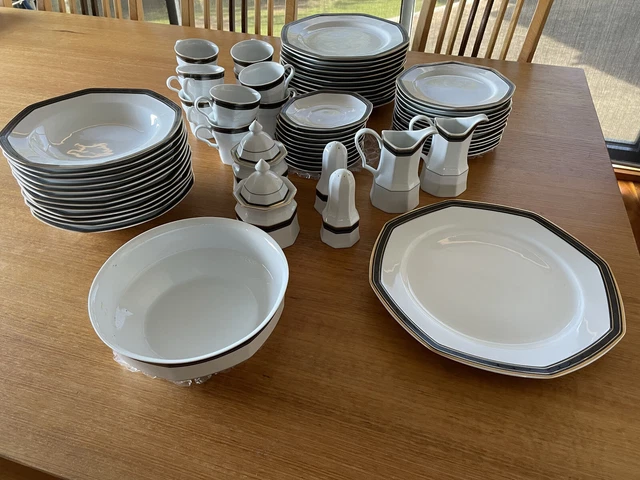 christopher stuart china black dress 37 Piece Set Christopher Stuart Y009 Black Dress China Octogon 1993-2004