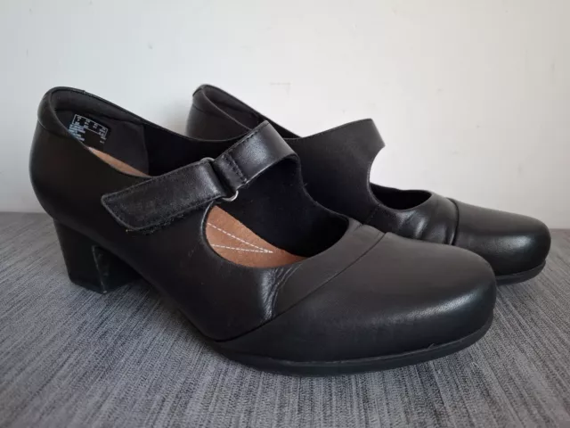CLARKS ARTISAN ROSALYN Wren Black Leather Block Heel Court Shoes Size 7 EE 26.00 PicClick UK