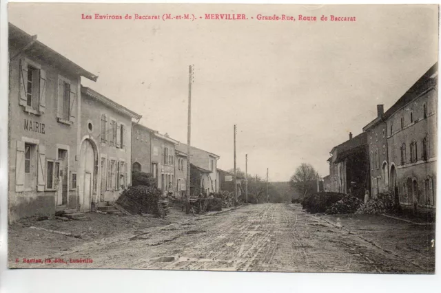 MERVILLER - Meurthe et Moselle - CPA 54 - La route de Baccarat - Mairie