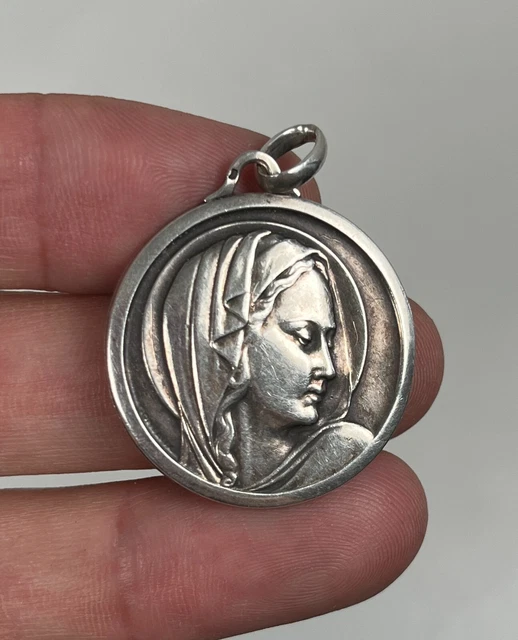Pendentif Ancien Vierge Marie En Métal Argenté Forme Ronde