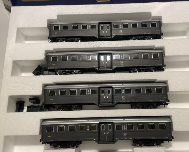 Lima L149992 Set Carrozze Corbellini 2ª Classe Livrea Grigio Ardesia H0 Epoca Iv