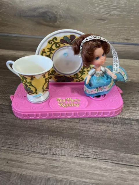 Vintage Mattel Liddle Kiddles LADY SILVER Tea Party Kiddle Doll 1969