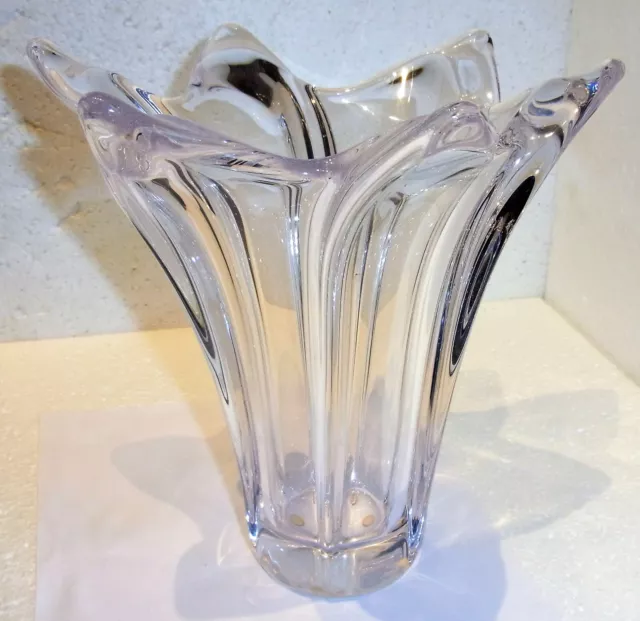 #275# wunderschöne Tulpen Vase, transparent, markiert: ART Vannes FRANCE