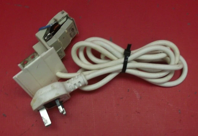 Waschmaschine HOTPOINT WMF940P UK R KABEL STECKER UND ANTI-STÖRFILTER